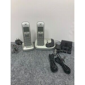 Panasonic KX-TGD220 2-handset Cordless Phone System Tested Working complete